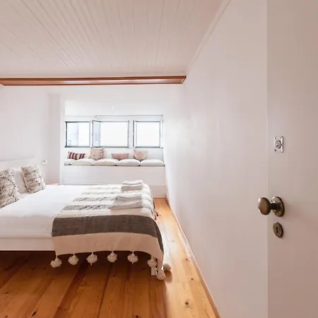 아파트 Flh Alfama Mezzanine With River View 리스본