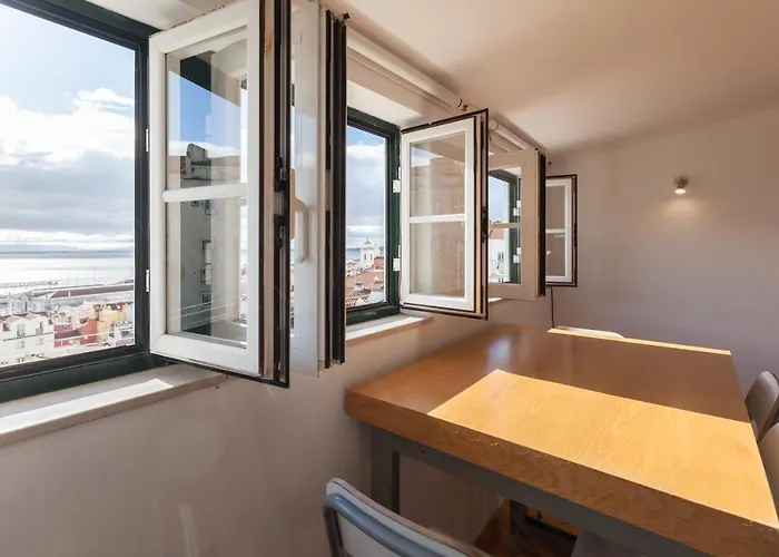 Flh Alfama Mezzanine With River View * 리스본